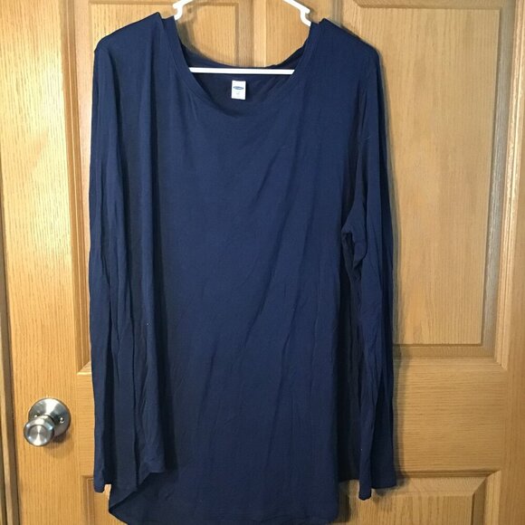 Old Navy T Shirt - Picture 1 of 2